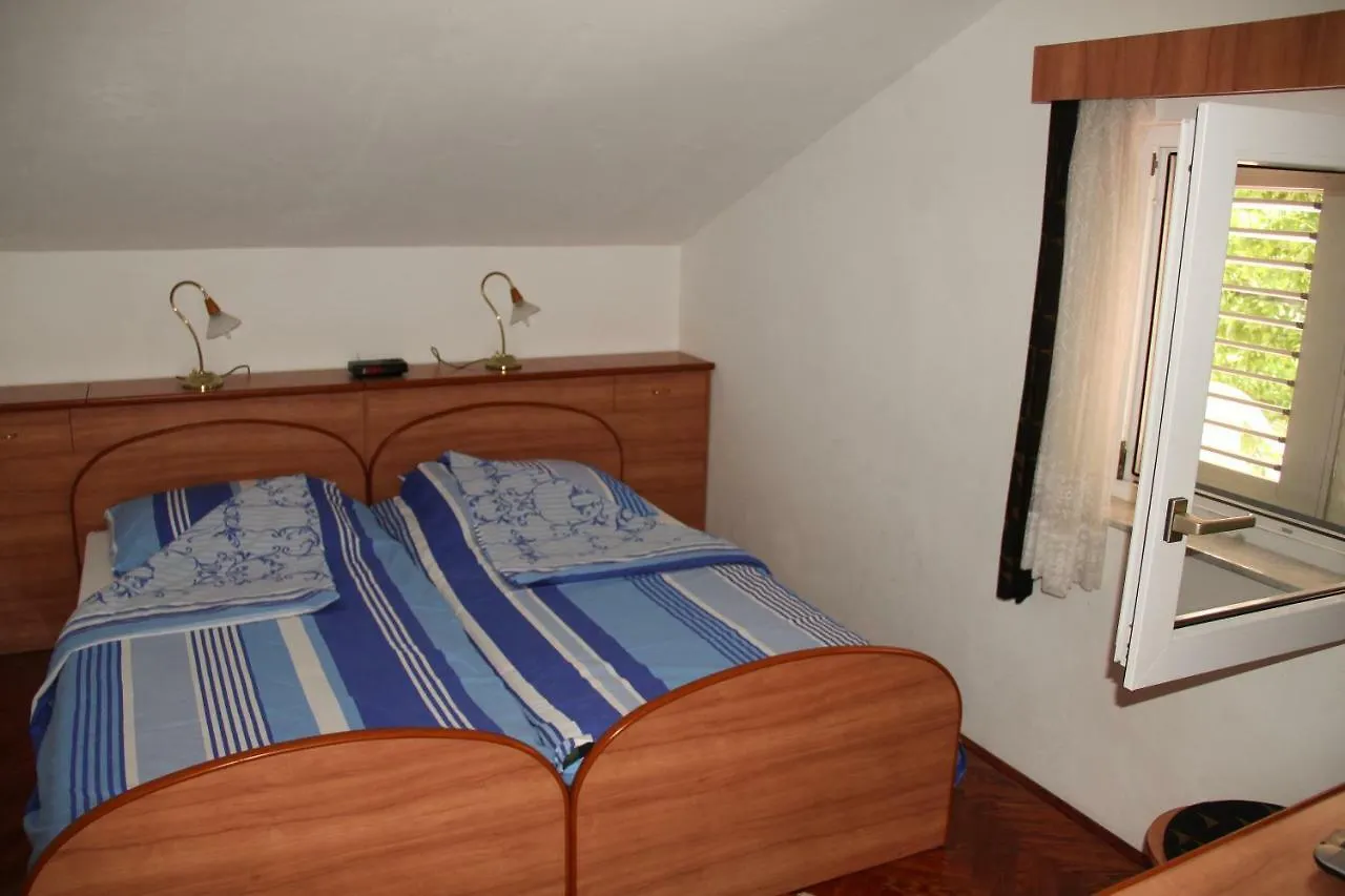 Apartmani Rasan Malinska Apartmán
